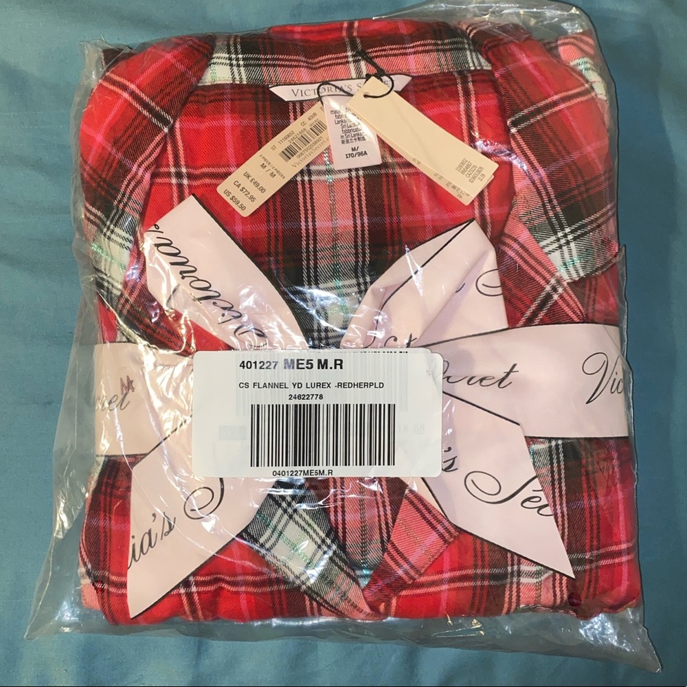 Victoria’s Secret Sleepwear Set, New w/Tags!